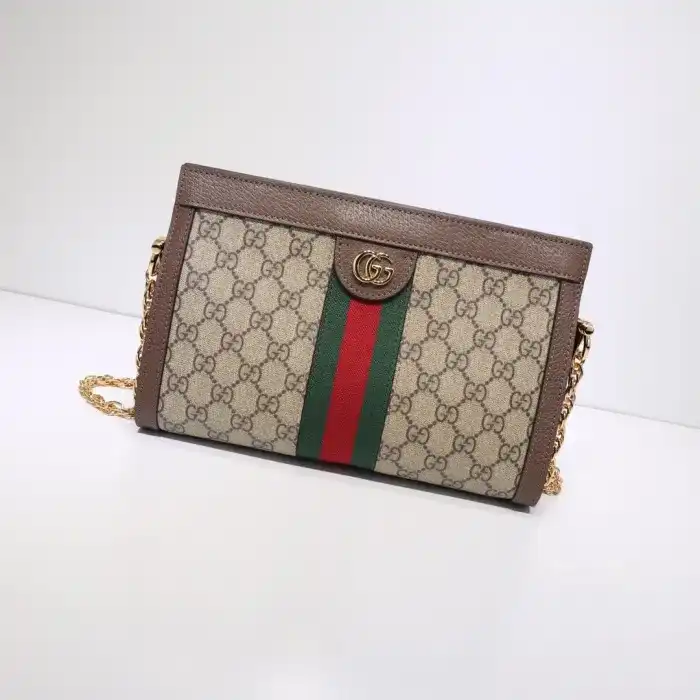 Discover elegance with the Gucci Ophidia GG Small Shoulder Bag. A perfect blend of style and sophistication for every occasion. 🌟👜✨ https://tinyurl.com/2xpnble9