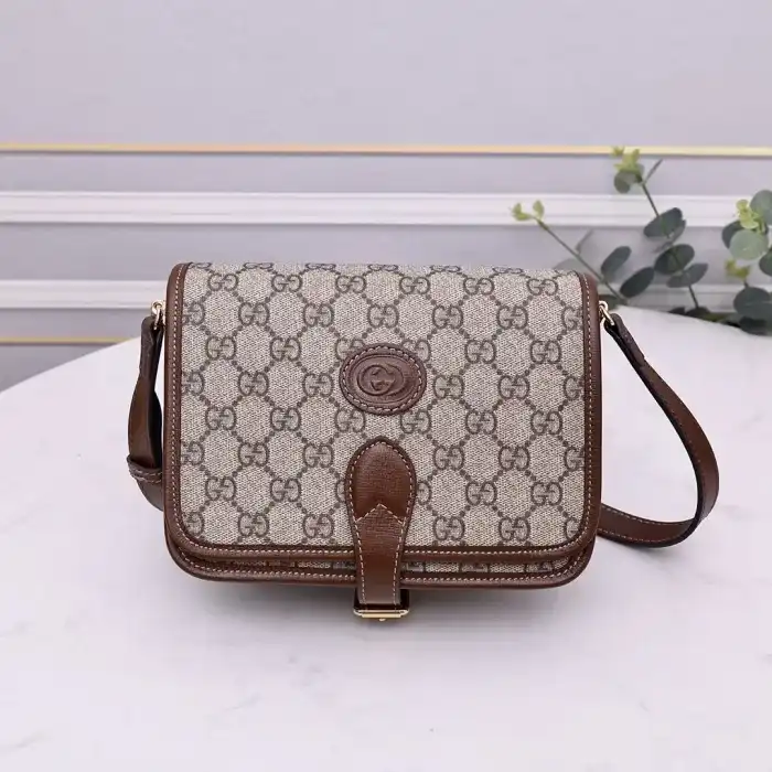 Discover elegance with the Gucci Mini Crossbody Bag. Perfectly crafted for style and convenience, it’s a lovely addition to your collection! 👜✨💖 https://tinyurl.com/29fxomt4