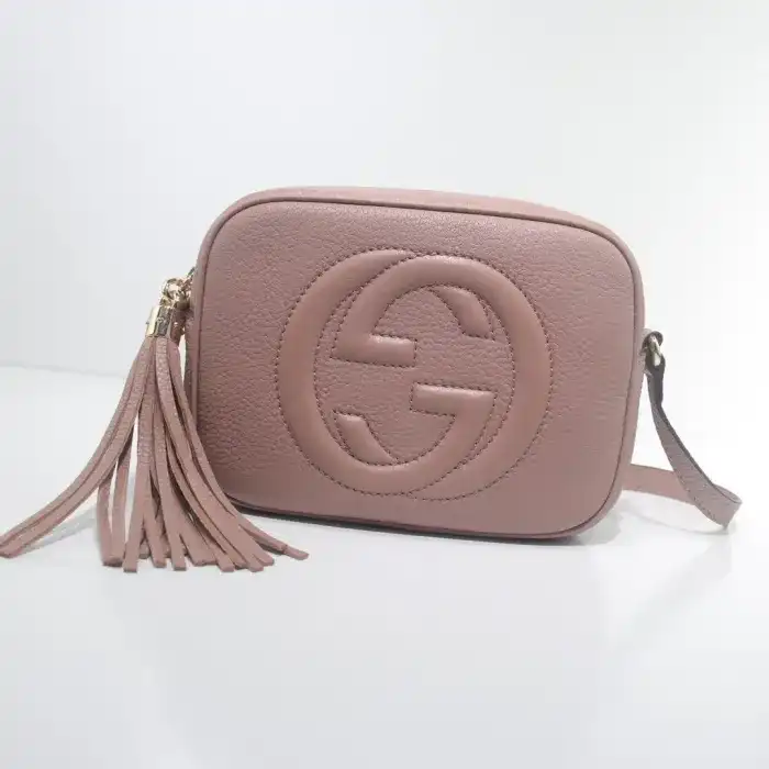 Discover the elegance of the Gucci Blondie Small Shoulder Bag—a perfect blend of style and charm for your everyday adventures. ✨💖👜 https://tinyurl.com/24q473ed