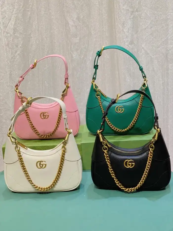 Discover elegance with the Gucci Aphrodite Small Shoulder Bag. A perfect blend of style and grace for every occasion. ✨👜💖 https://tinyurl.com/23og8ovt