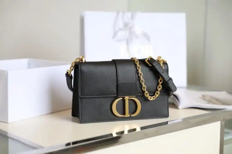 Discover the elegance of Dior 30 Montaigne Black Grain, where timeless design meets luxury. Treat yourself to sophistication! 🖤✨👜 https://tinyurl.com/26qgrncp