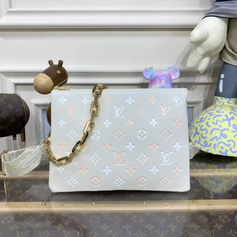 Discover the elegance of the Louis Vuitton Coussin in light blue. A perfect blend of style and softness. 🌸✨💖 https://tinyurl.com/23cmqqa4