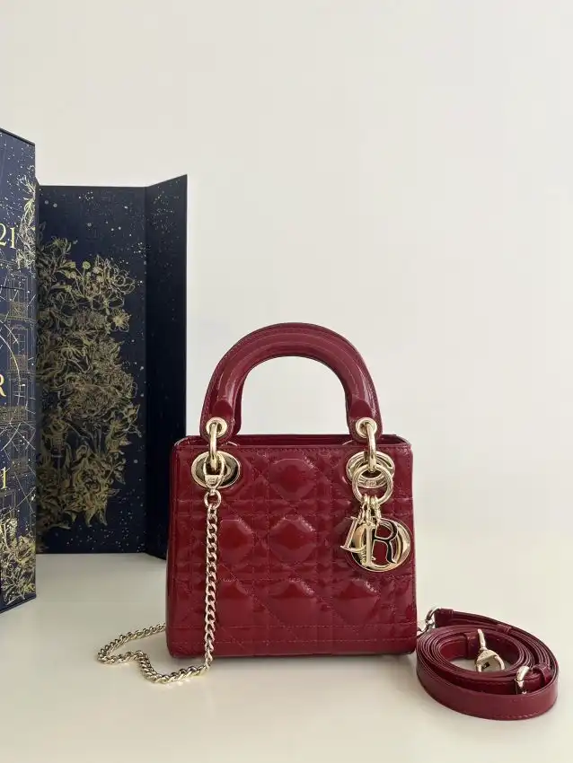 Introducing the Lady Dior Mini in stunning red patent 🌹✨—a perfect blend of elegance and charm for your collection! 💖👜 https://tinyurl.com/22btazp8
