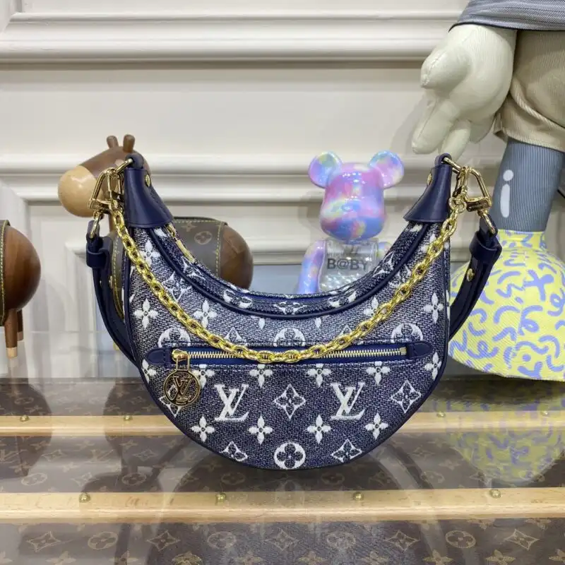 Discover the elegance of Louis Vuitton Loop Denim Canvas, where timeless style meets everyday comfort. Embrace luxury in every stitch! 💖👖✨ https://tinyurl.com/29kgsx4q