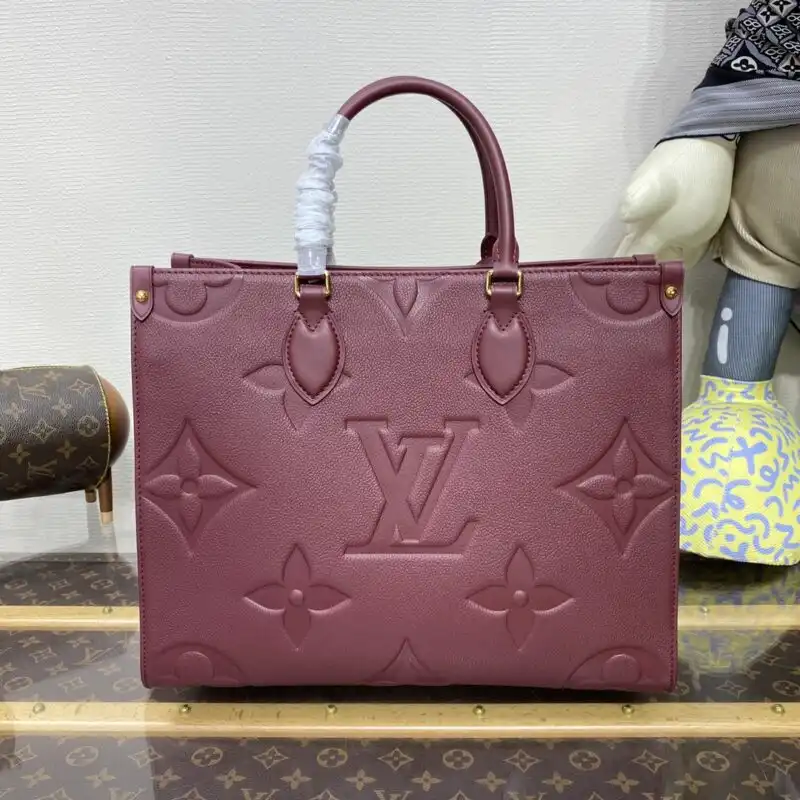 Discover the elegance of the LV OnTheGo Bordeaux. A perfect blend of style and functionality for your everyday adventures! ✨❤️👜 https://tinyurl.com/29mwjlq6