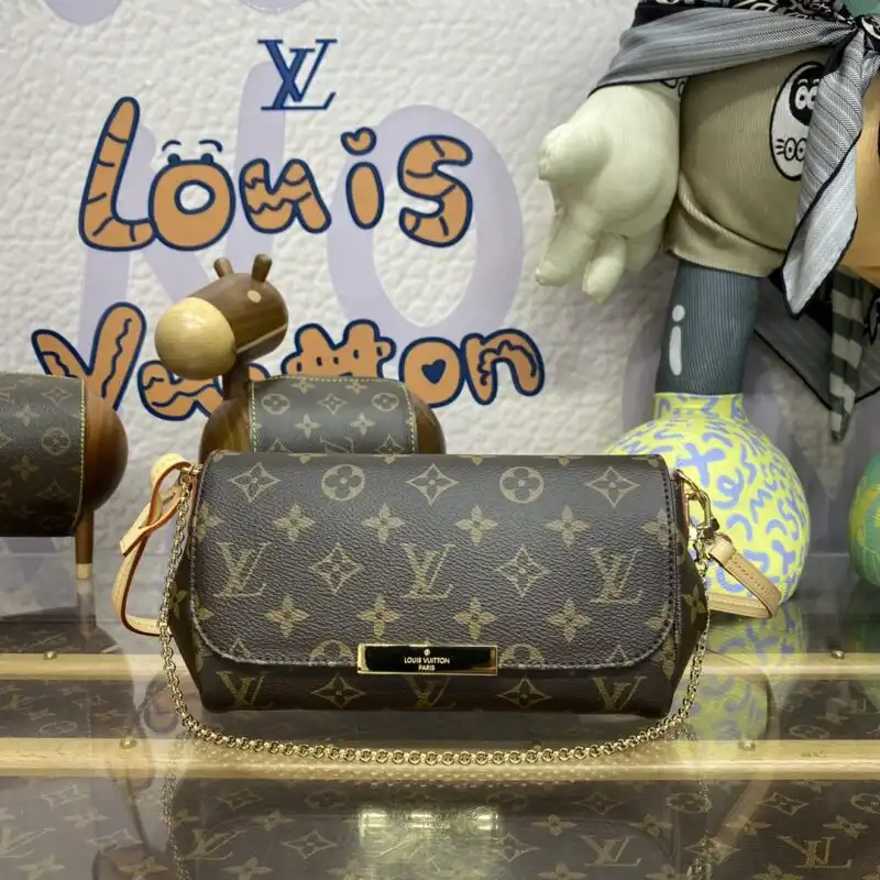 Discover the timeless elegance of the Louis Vuitton Favorite in warm brown hues. Perfect for every occasion, it’s a lovely addition! ✨💖👜 https://tinyurl.com/2daxbvjj