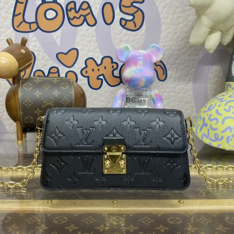 Discover the elegance of the Louis Vuitton Wallet On Chain Metis in timeless black. Perfect for every occasion! 💖👜✨ https://tinyurl.com/23he99mt