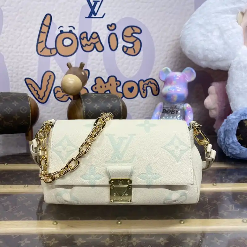 Discover the elegance of the Louis Vuitton Favorite in a lovely white hue. Perfect for any occasion! ✨💖👜 https://tinyurl.com/2xhcxnxj