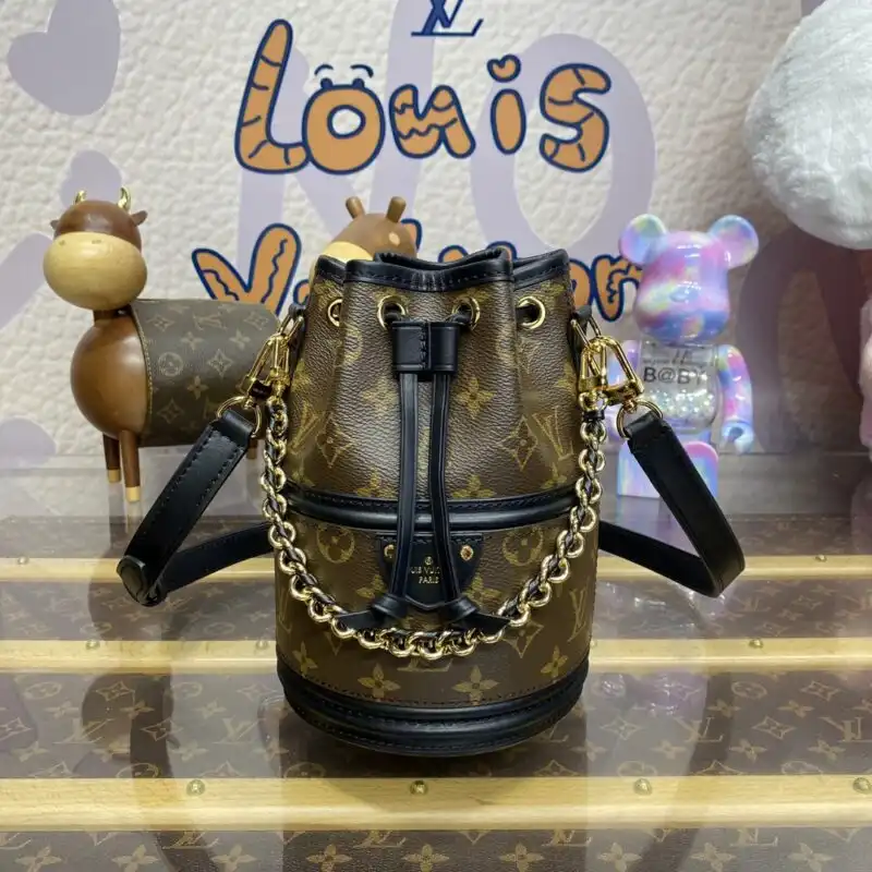 Discover elegance with the Louis Vuitton Canoé Bucket Bag. A perfect blend of style and sophistication for every occasion. 🌟✨❤️ https://tinyurl.com/2yk7l46c
