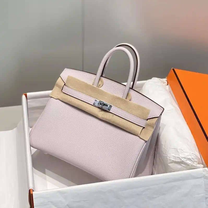 Discover the elegance of the Hermes Birkin in Mauve Pale. A timeless treasure that whispers luxury and grace. 🌸💖✨ https://tinyurl.com/2bsfkdhv
