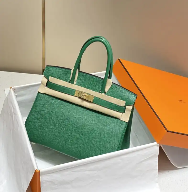 Discover the enchanting Hermes Birkin in a stunning emerald hue, a timeless treasure that radiates elegance and grace. 🌿✨💚 https://tinyurl.com/255ao52k
