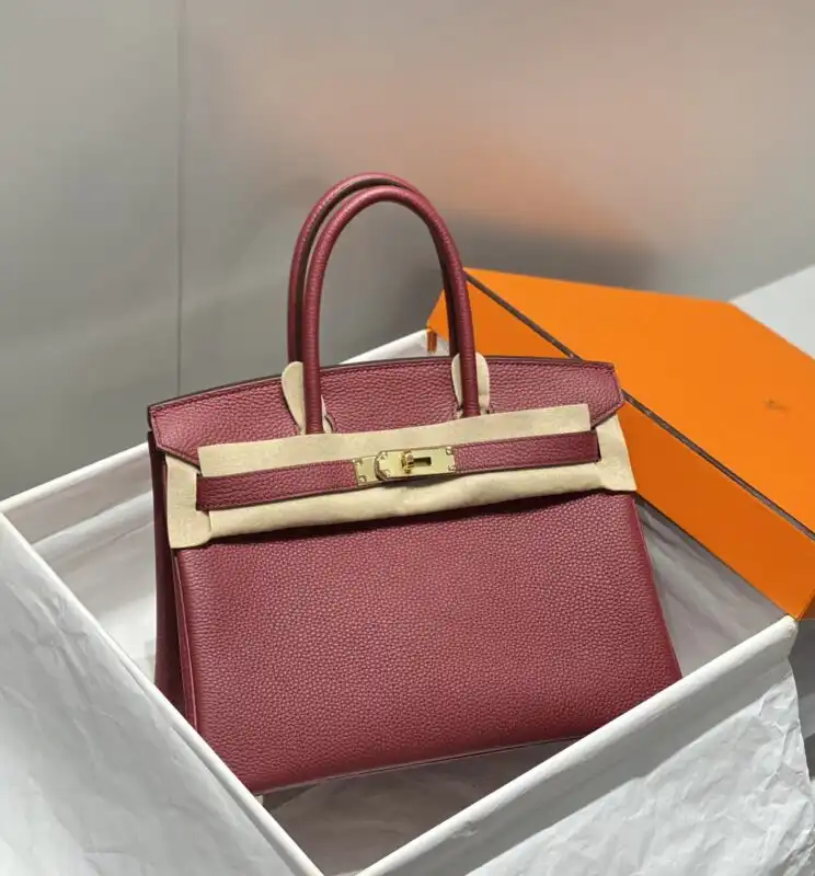 Introducing the exquisite Hermes Birkin in Bordeaux Red—an elegant blend of luxury and sophistication. Perfect for any occasion! ❤️✨👜 https://tinyurl.com/2aqvpxcv