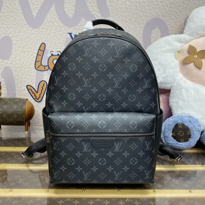 Discover elegance with the Louis Vuitton Discovery Backpack in black canvas. Perfect for every adventure, blending style and functionality beautifully. 👜✨🌍 https://tinyurl.com/2d9bam24