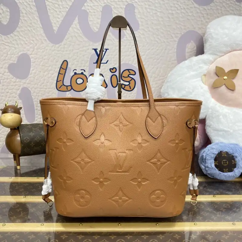Discover the elegance of the Louis Vuitton Neverfull MM in rich brown. A perfect blend of style and versatility for every occasion! 💖👜✨ https://tinyurl.com/2xpef9ua