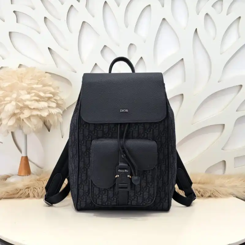 Discover elegance with the Dior Saddle Backpack in timeless black. Perfectly crafted, it’s your ideal companion for any adventure. 🖤✨🎒 https://tinyurl.com/27vejb6f