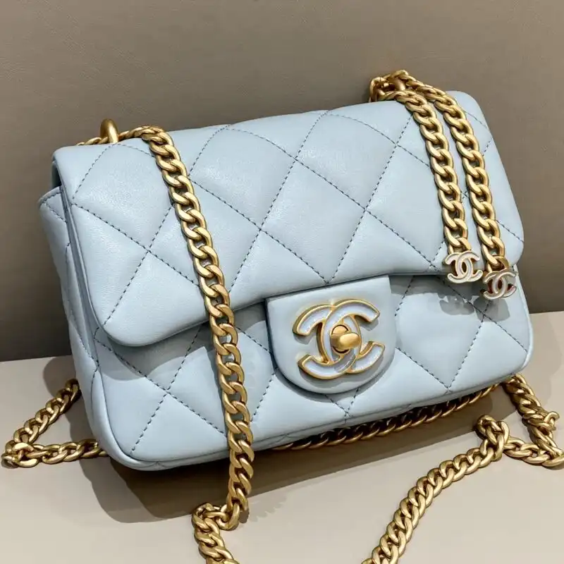 Discover the timeless elegance of the CHANEL 22P Enamel Bag in light blue. A beautiful addition to your collection! 💖✨👜 https://tinyurl.com/27nhdg4n