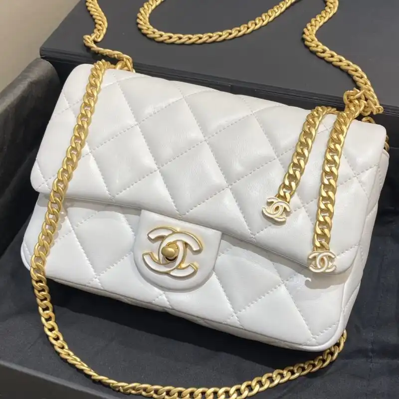 Discover the elegance of the CHANEL 22P Enamel Bag in White. Perfect for adding a touch of sophistication to your style! 🌸✨👜 https://tinyurl.com/2aqlg34n