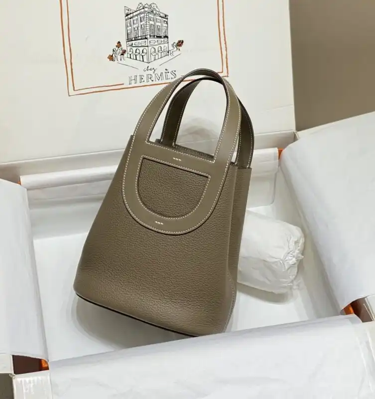 Discover the elegance of the Hermes The Loop Elephant Grey, a perfect blend of style and sophistication. 🌟🐘✨ Embrace luxury today! https://tinyurl.com/2aujs4nl
