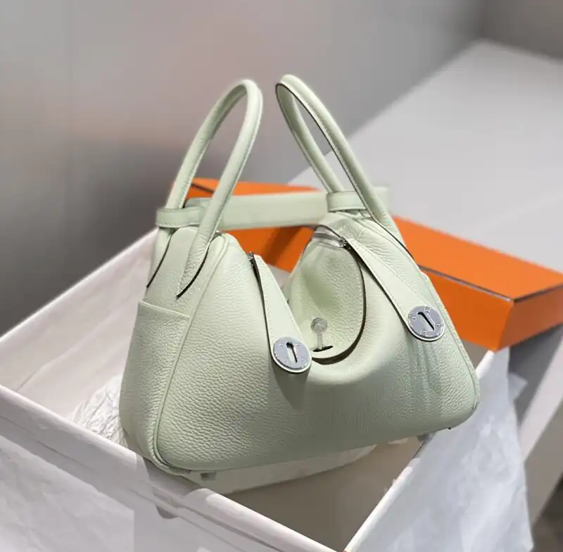 Discover the enchanting Hermes Lindy in Bubble Green 🌿✨—a perfect blend of elegance and charm to elevate your style! 💚👜 https://tinyurl.com/293k644p