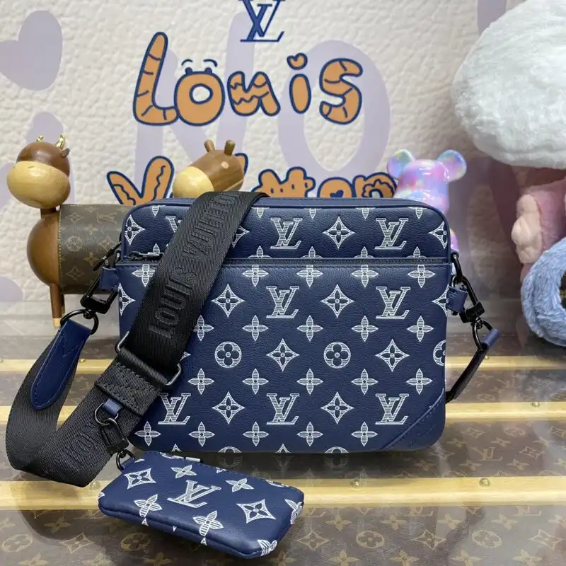 Discover the elegance of the Louis Vuitton Trio Messenger in soothing blue and white. A perfect blend of style and grace! 💙🤍✨ https://tinyurl.com/2btoaxwt