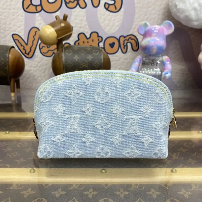 Discover the elegance of the Louis Vuitton Pochette Cosmétique Denim – a perfect blend of style and charm for your essentials. 💖✨👜 https://tinyurl.com/2dj69kaq