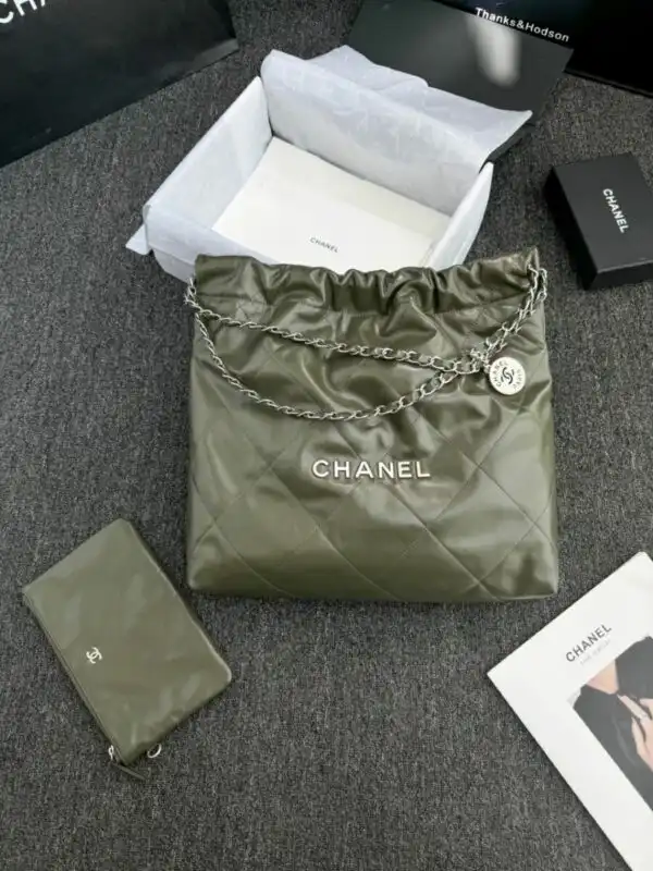 Discover the elegance of the CHANEL 22 Medium Handbag in Pink Green 🌸✨—a perfect blend of style and sophistication for any occasion! 💖👜 https://tinyurl.com/2af9lcaq