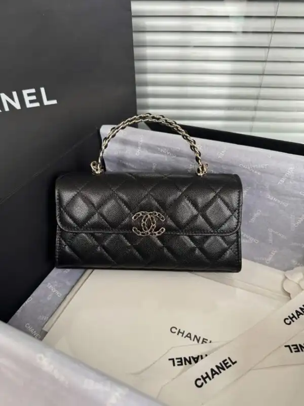 Discover the elegance of the CHANEL 23P Kelly Handle. A timeless piece that radiates beauty and sophistication. ✨👜💕 https://tinyurl.com/28uta68c