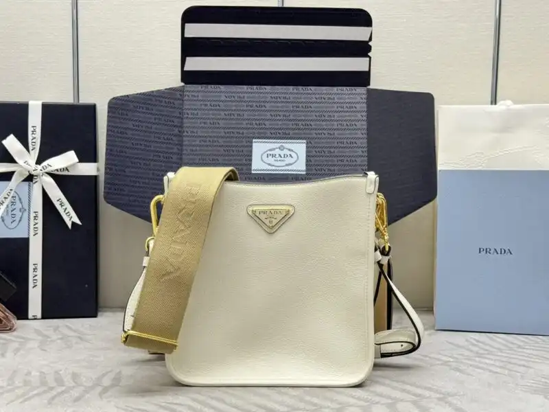 Discover elegance with the Prada Saffiano Small Tote in white. Perfect for every occasion, it’s a timeless addition to your collection. 👜✨🌸 https://tinyurl.com/27m4lgbm