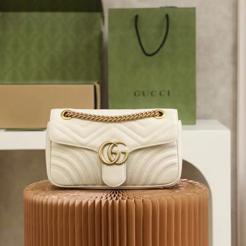 Discover the elegance of the Gucci GG Marmont Medium in soft white. A timeless piece to elevate your style! ✨🤍👜 https://tinyurl.com/244mfnjg