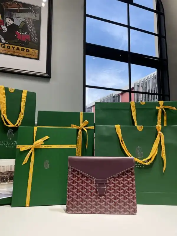 Discover the elegance of the Goyard Camond Pouch in Bordeaux. Perfect for adding a touch of charm to your style. 🍂❤️✨ https://tinyurl.com/28pop7c2