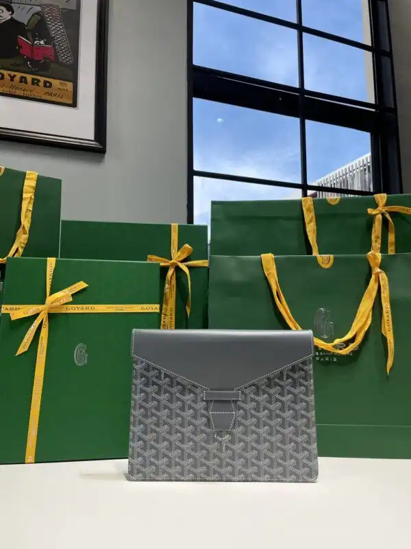 Discover elegance with the Goyard Camond Pouch in soothing grey. Perfect for your essentials, it adds a touch of luxury to your day! ✨💖👜 https://tinyurl.com/28h6umf5