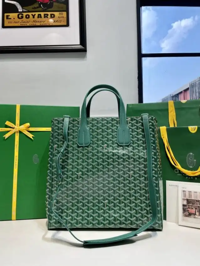 Discover the elegance of Goyard Voltaire in a soothing dark green hue. A perfect blend of style and sophistication awaits you. 🍃✨💚 https://tinyurl.com/2dc8mz2s