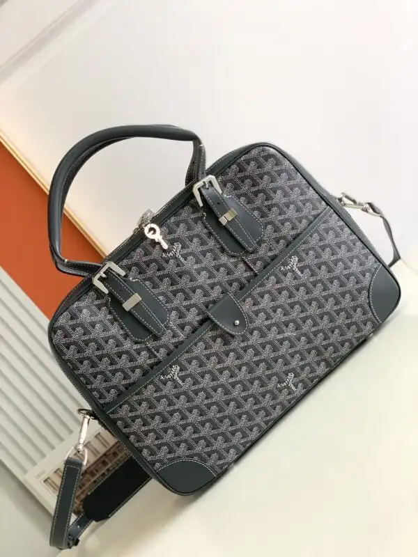 Discover the elegance of the Goyard Ambassade Briefcase in graceful grey. Perfect for the modern professional, it combines style and functionality. 🌟💼✨ https://tinyurl.com/225towgr
