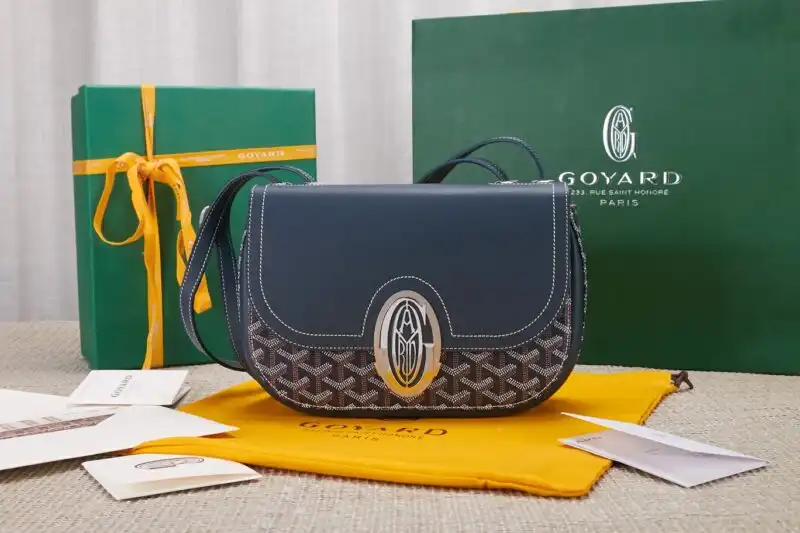Discover the elegance of the Goyard 233 Bag in soothing grey. A perfect blend of style and sophistication for every occasion. 🌟💖👜 https://tinyurl.com/2796k6rs