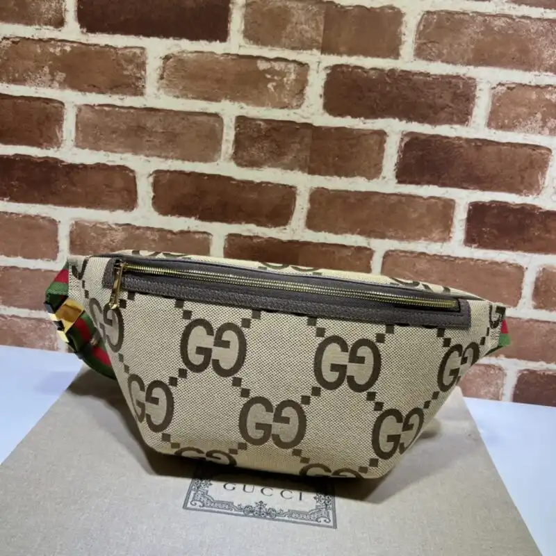 Embrace effortless style with the Gucci Double G Waist Bag in soft beige. Perfect for any occasion, it’s your new favorite accessory! ✨💖🎒 https://tinyurl.com/2d38pqm6
