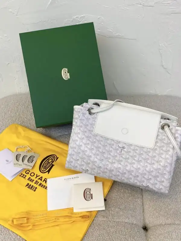 Discover the elegance of the Goyard Rouette Souple in delicate white—perfect for adding a touch of sophistication to your journey. ✨👜💖 https://tinyurl.com/27mosjx3