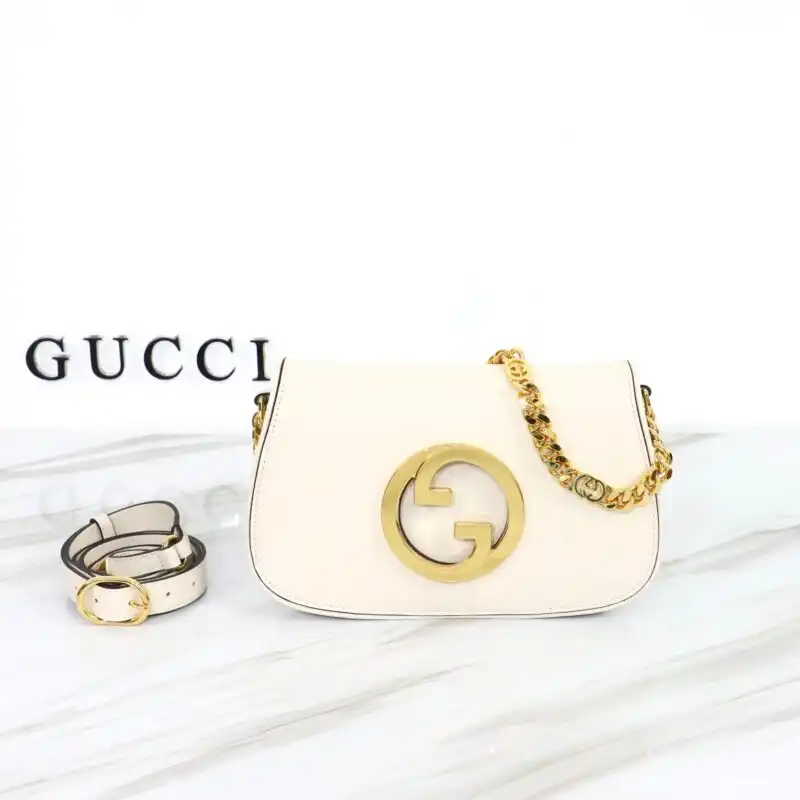 Embrace elegance with the Gucci Blondie Leather in white. A timeless piece that radiates sophistication and charm. ✨🤍✨ https://tinyurl.com/255av2zw