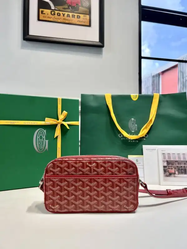 Discover the elegance of Goyard Cap Vert in a stunning red hue. 🌹✨ A perfect blend of style and sophistication awaits you! 👜💖 https://tinyurl.com/255hq7rg