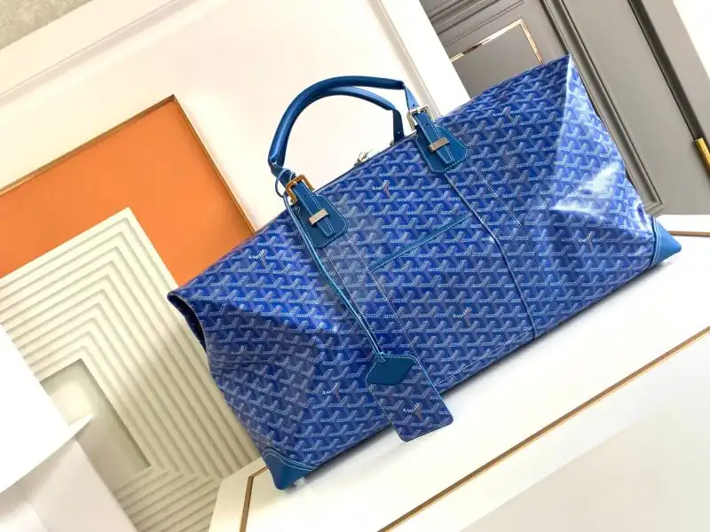 Discover the elegance of the Goyard Bowling 55 Bag in soothing blue. Perfect for any occasion, it’s a timeless treasure! 💙👜✨ https://tinyurl.com/27wvxha6