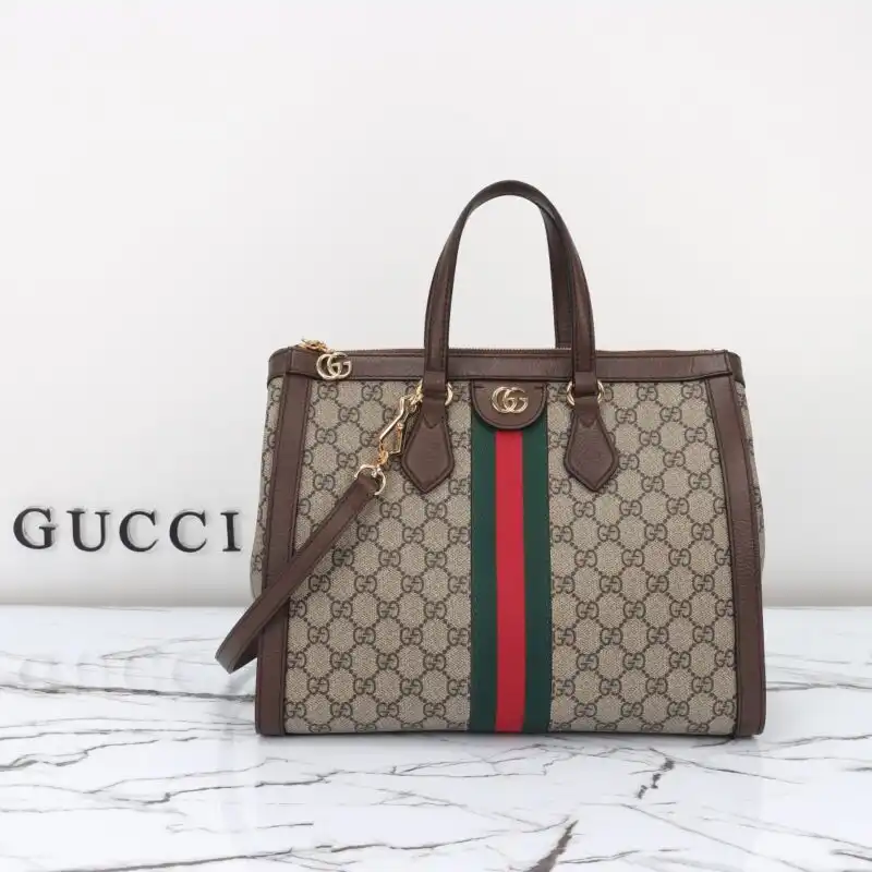 Discover effortless elegance with the Gucci Ophidia Tote Large 🌸✨. Perfect for everyday adventures, it blends style with practicality. 👜💖 https://tinyurl.com/24l3raw6