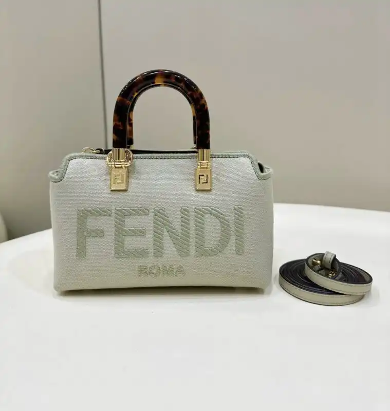 Discover the elegance of the Fendi By The Way Boston in a soft beige cotton. A perfect blend of style and comfort! 👜✨🌼 https://tinyurl.com/293bsosw