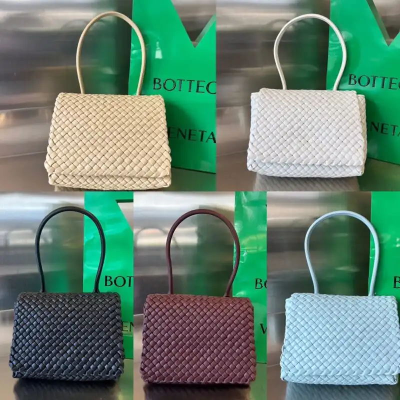 Discover the Bottega Veneta Patit in a spectrum of beautiful colors, each piece designed to embrace your unique style. 🌈✨💖 https://tinyurl.com/2cr77qtr