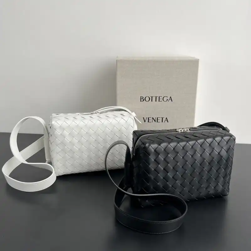 Discover the elegance of the Bottega Veneta Loop Camera Bag—a perfect blend of sophistication and charm for your daily adventures. ✨👜💕 https://tinyurl.com/2d6vpmzk