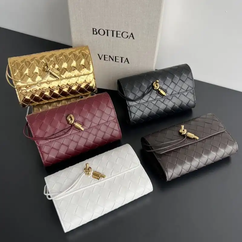 Discover elegance with the Bottega Veneta Andiamo Clutch Wallet—your perfect companion for effortless style and grace. ✨💖👜 https://tinyurl.com/23ryjc54