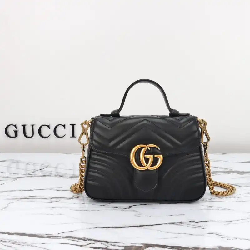 Elevate your style with the Gucci GG Marmont Top Handle in classic black. A timeless piece for every occasion! 🖤✨👜 https://tinyurl.com/263hl3mv