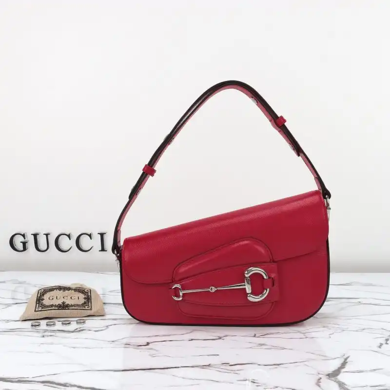 Embrace elegance with the Gucci Horsbet Tribute in radiant red. A symbol of beauty and style, perfect for every occasion. ❤️✨ https://tinyurl.com/2388u6zu