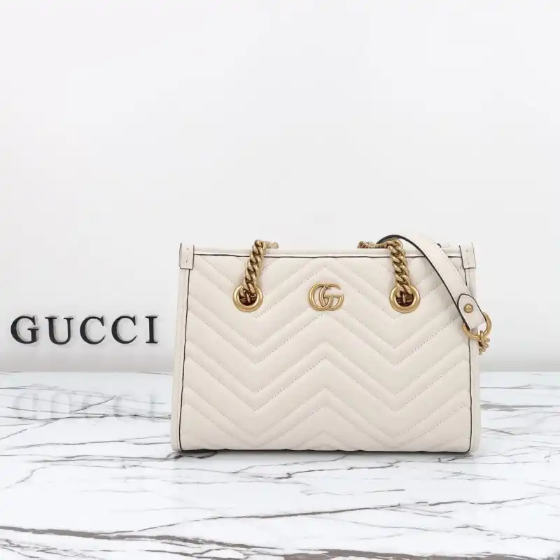 Introducing the elegant Gucci GG Marmont Tote in white 🌼✨—a perfect blend of style and charm for your everyday adventures! 👜💖 https://tinyurl.com/2xsbu9eb