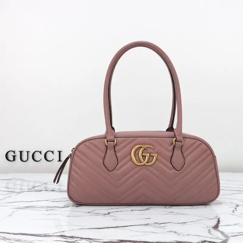 Discover the elegance of the Gucci Marmont Small Top Handle in delicate pink. Perfect for adding a touch of charm to any outfit! 💖🌸✨ https://tinyurl.com/22ez5qlh