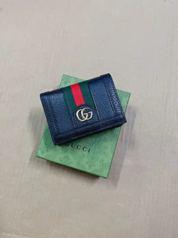 Discover elegance with the Gucci Ophidia Compact Black Wallet. Perfectly crafted for your essentials, it blends style and functionality beautifully. 🖤✨💼 https://tinyurl.com/227g35hl