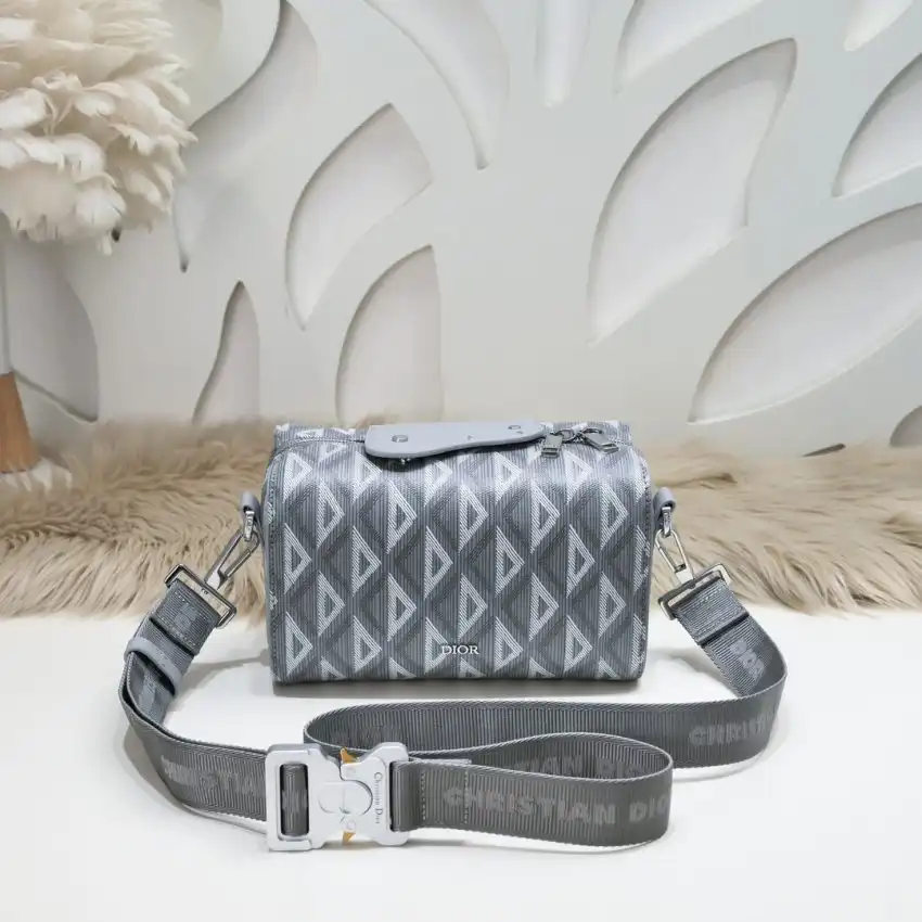 Discover the elegance of Dior Lingot 22 in Diamond Grey. A touch of luxury to brighten your day! ✨💖 https://tinyurl.com/2bnkvl5o
